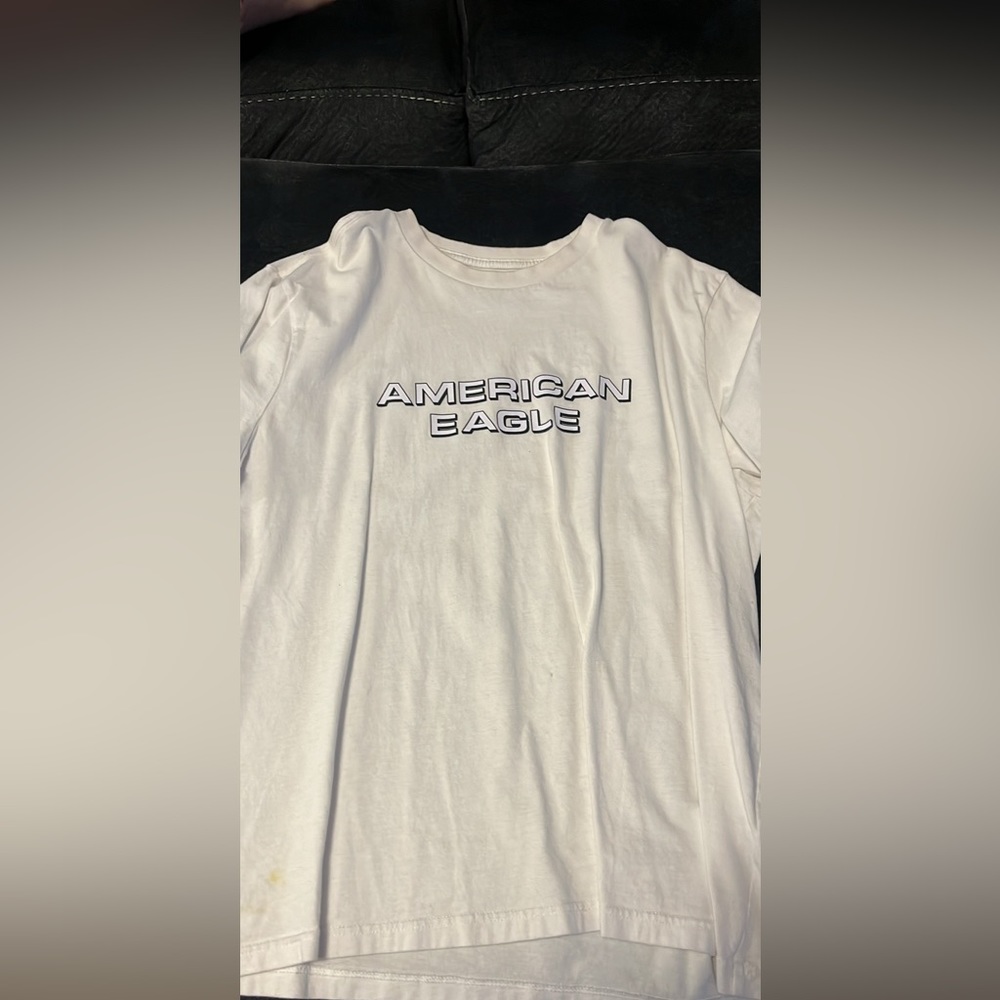 American eagle t shirt size large